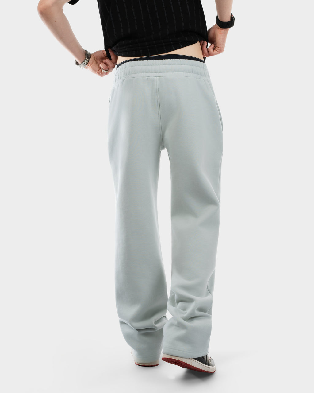 ANCHOR sweatpants Regular