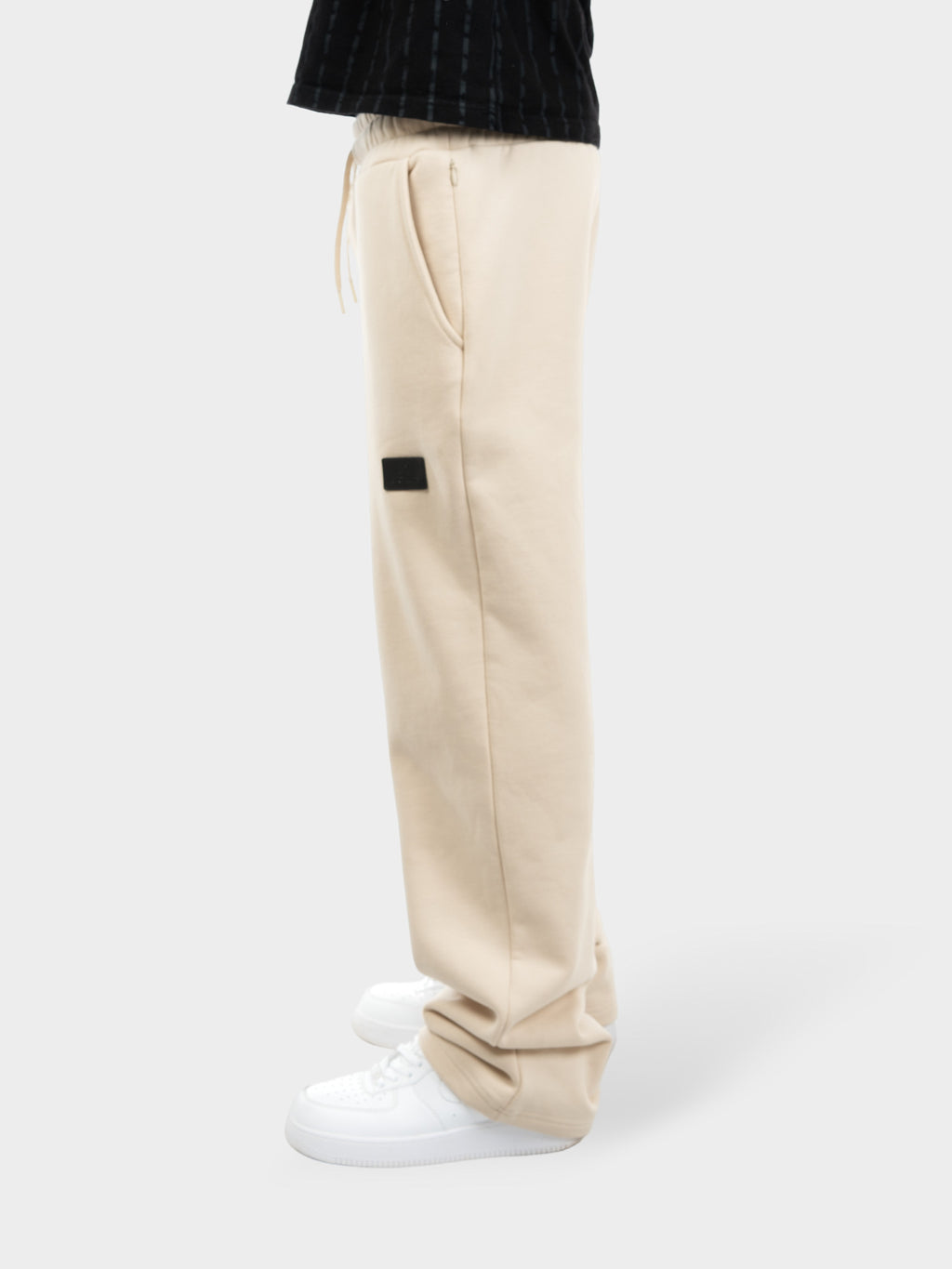 ANCHOR sweatpants Regular