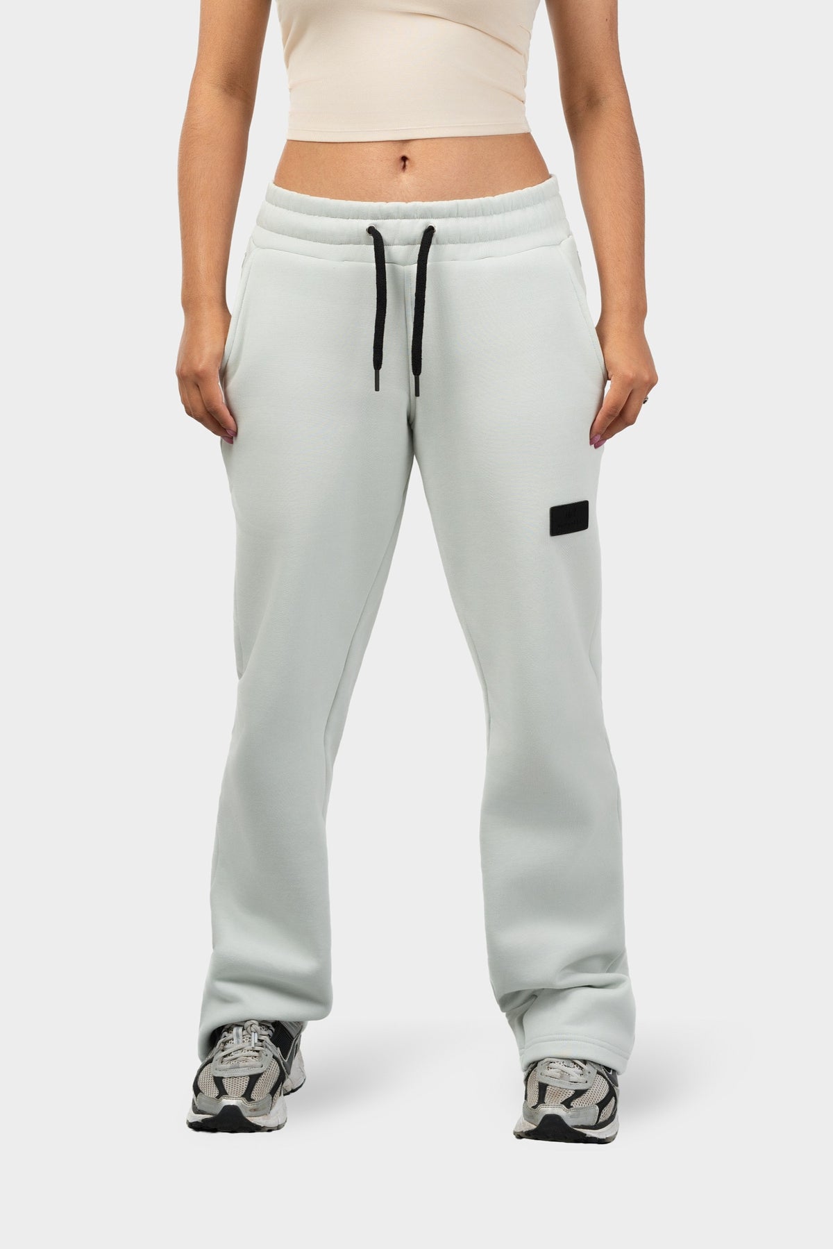ANCHOR sweatpants Regular
